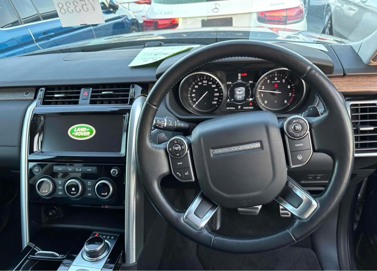 2017 Land Rover DISCOVERY 4WD