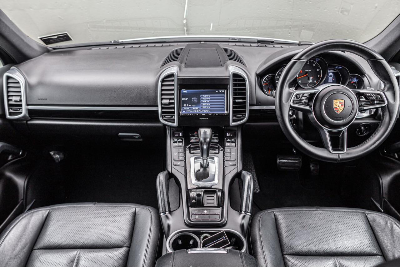 2015 Porsche CAYENNE 4WD