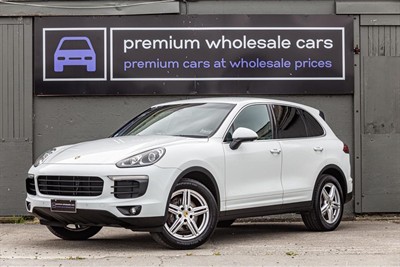 2015 Porsche CAYENNE 4WD - Thumbnail