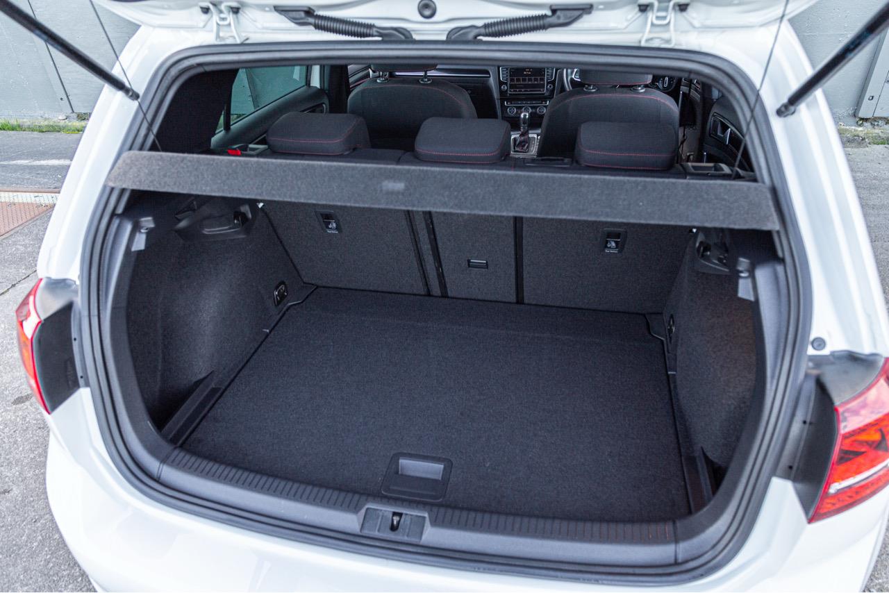 2014 Volkswagen GOLF GTI