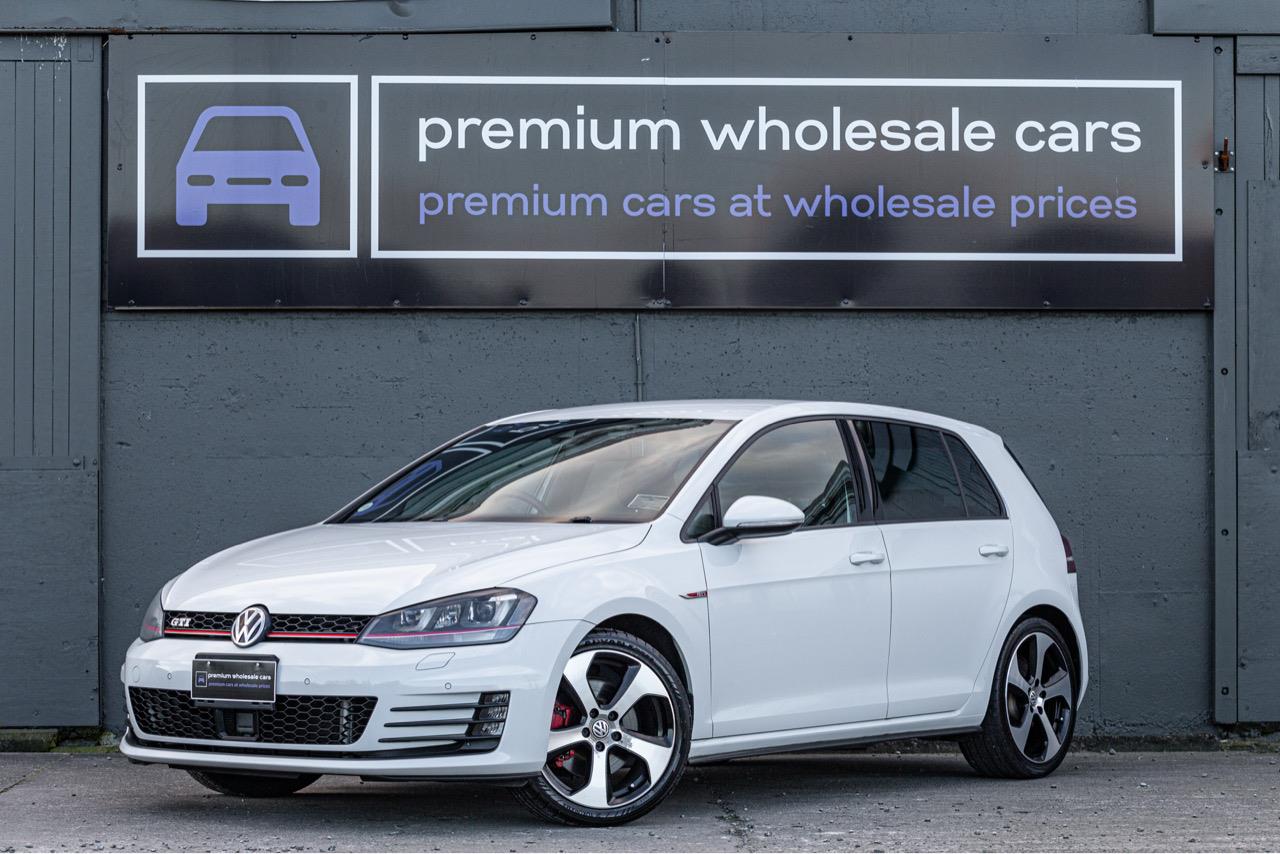 2014 Volkswagen GOLF GTI