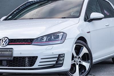 2014 Volkswagen GOLF GTI - Thumbnail