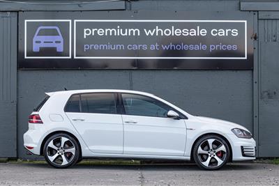 2014 Volkswagen GOLF GTI - Thumbnail