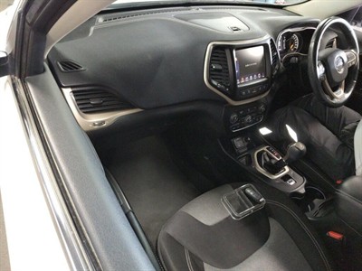 2015 CHRYSLER JEEP JEEP CHEROKEE 5D - Thumbnail