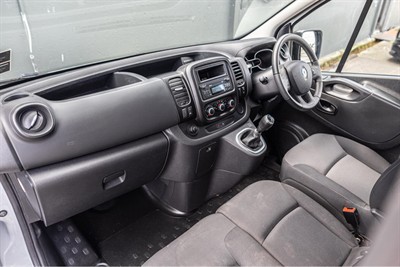 2021 Renault Trafic - Thumbnail