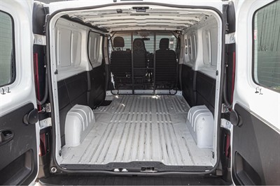 2021 Renault Trafic - Thumbnail