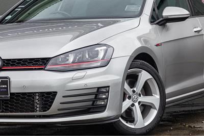 2014 Volkswagen GOLF GTI - Thumbnail