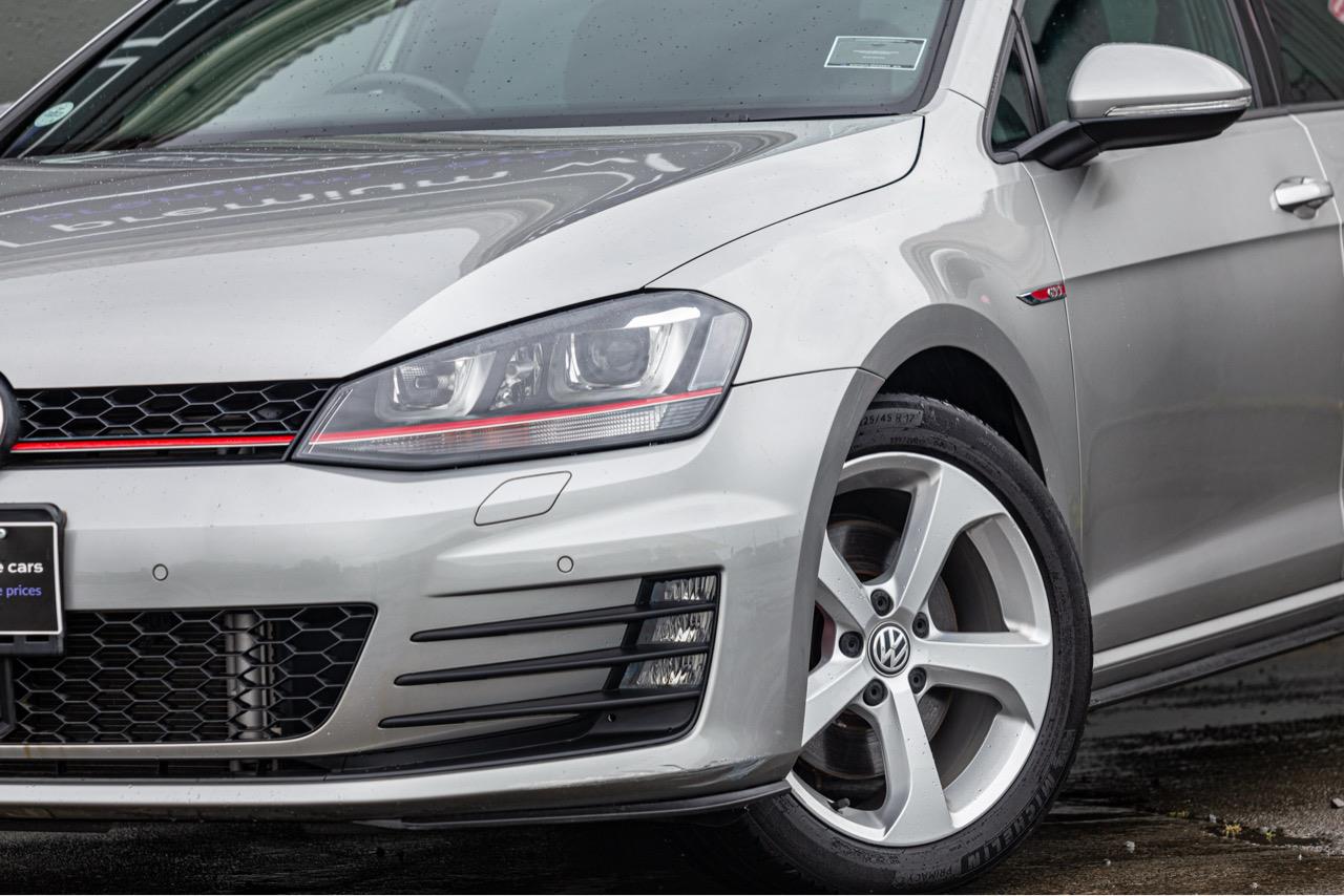 2014 Volkswagen GOLF GTI