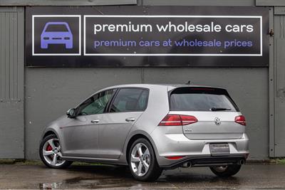 2014 Volkswagen GOLF GTI - Thumbnail