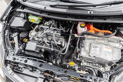 2013 Toyota AQUA - Thumbnail