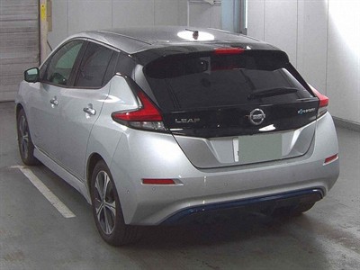 2018 Nissan Leaf - Thumbnail