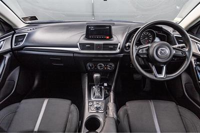 2017 Mazda Axela - Thumbnail