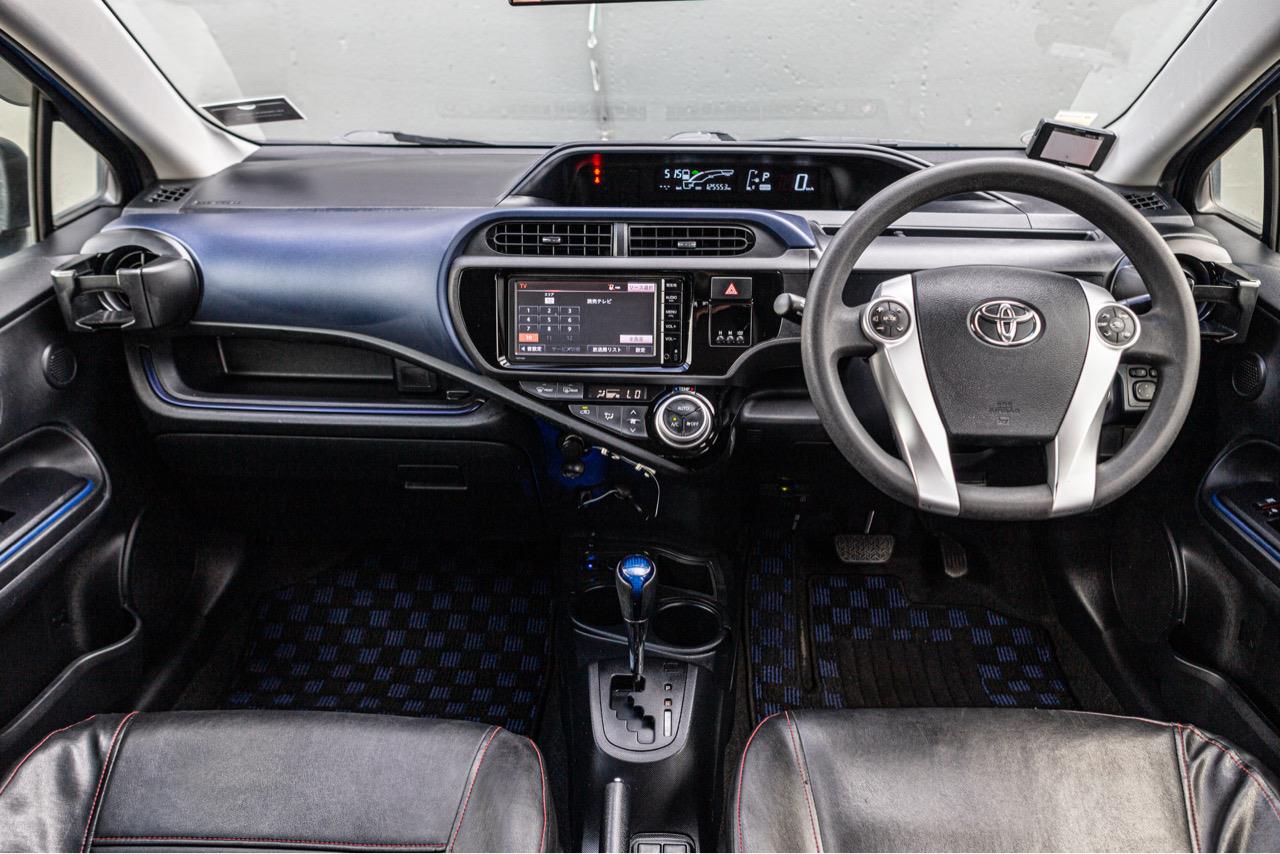 2015 Toyota AQUA