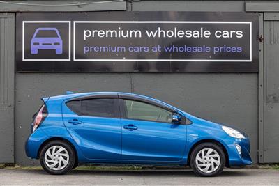 2015 Toyota AQUA - Thumbnail