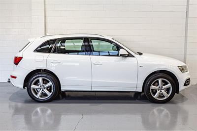 2012 Audi Q5 - Thumbnail