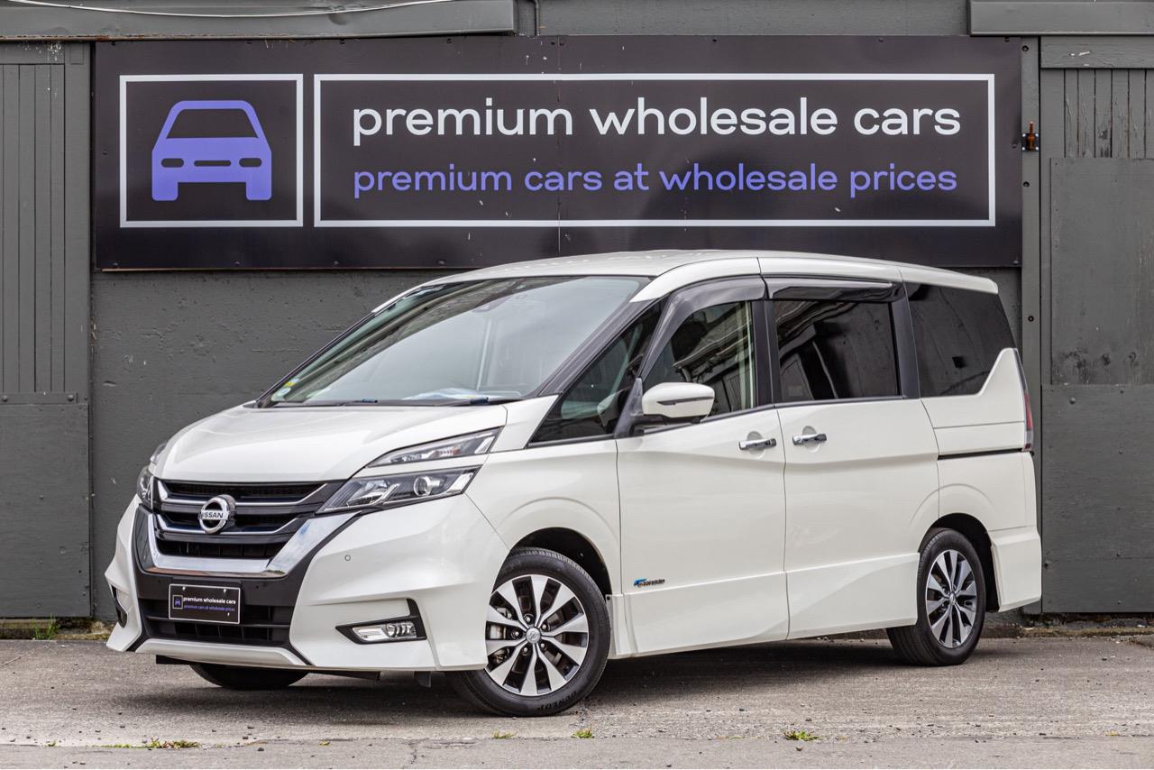 2017 Nissan SERENA