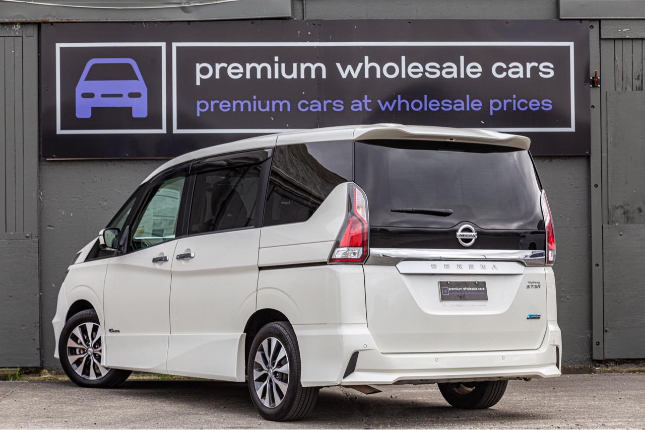 2017 Nissan SERENA