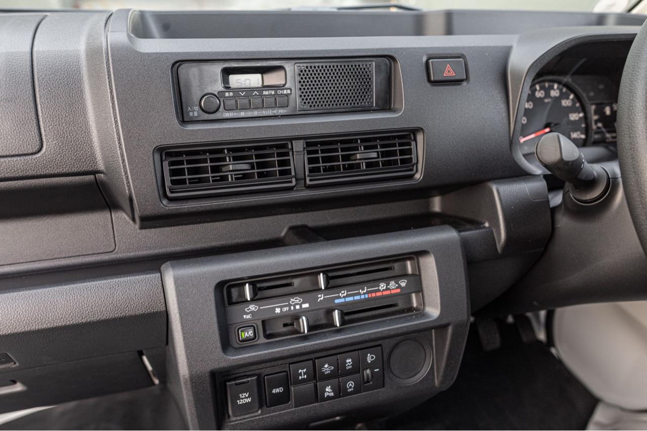 2025 DAIHATSU HIJET TRUCK