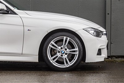 2014 BMW 320i - Thumbnail