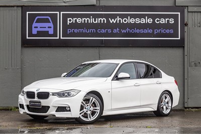 2014 BMW 320i - Thumbnail