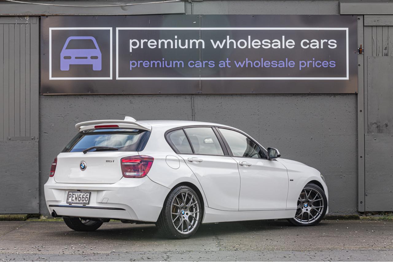 2011 BMW 116I