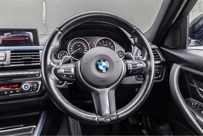 2014 BMW 330e - Thumbnail