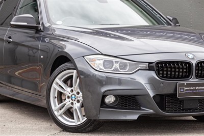 2014 BMW 330e - Thumbnail