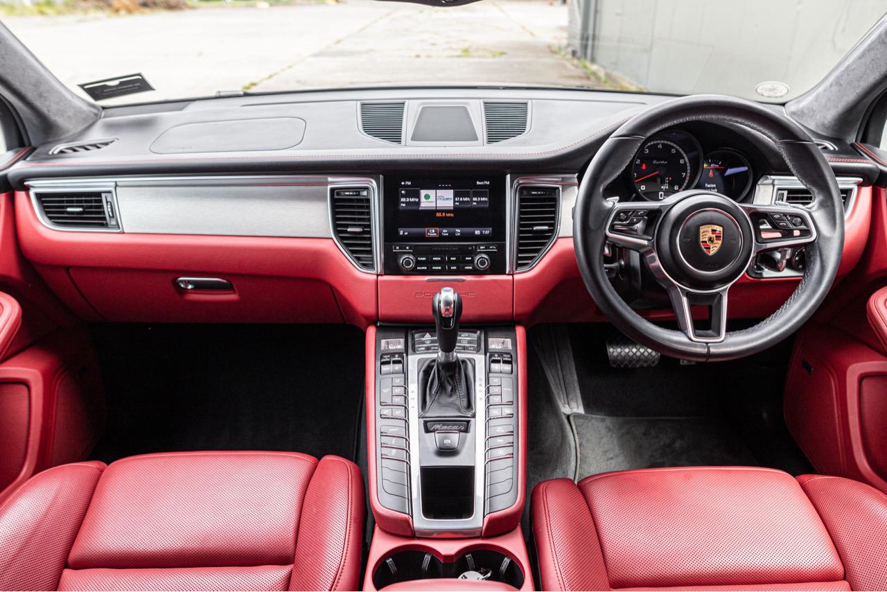 2018 Porsche MACAN 4WD