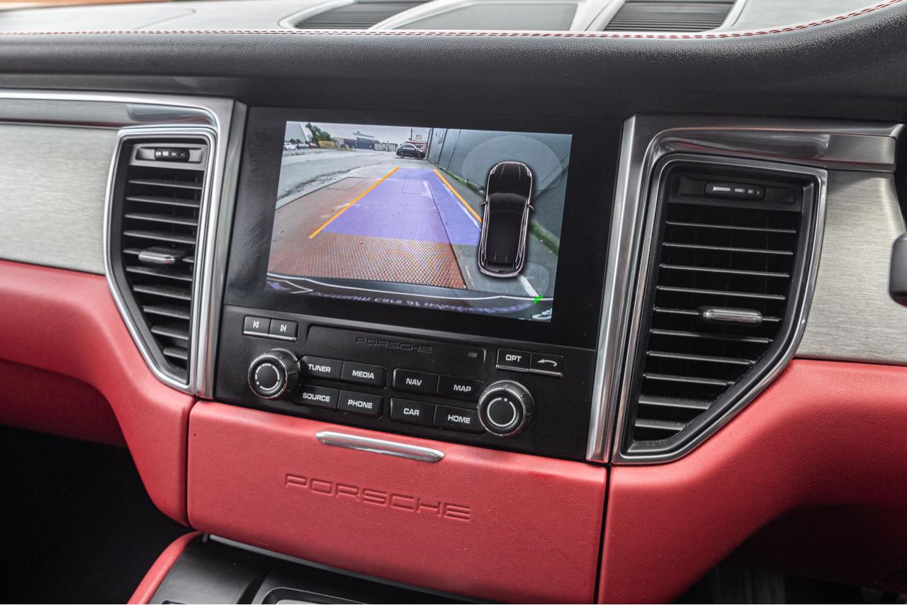 2018 Porsche MACAN 4WD