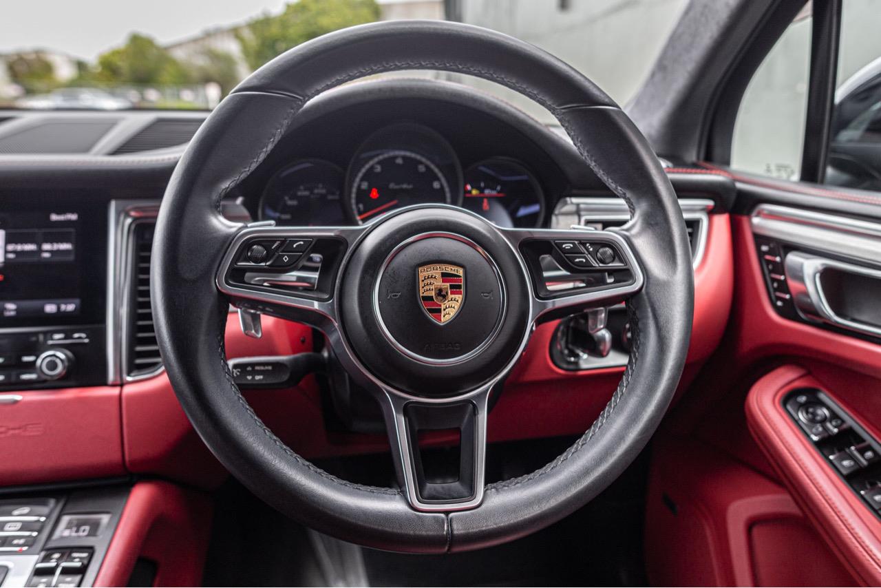 2018 Porsche MACAN 4WD