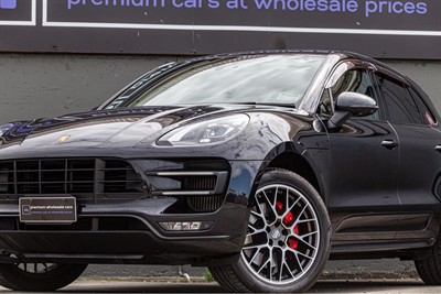 2018 Porsche MACAN 4WD - Thumbnail