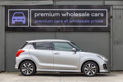 2017 Suzuki Swift - Thumbnail
