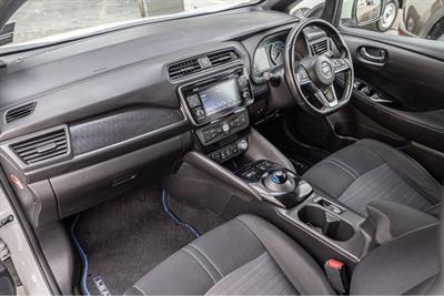 2018 Nissan Leaf - Thumbnail