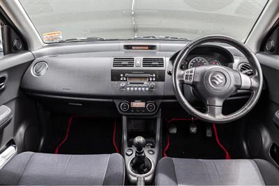 2008 Suzuki Swift - Thumbnail