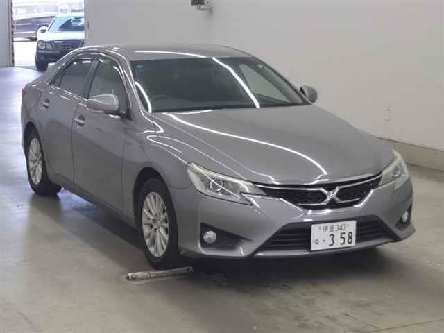2013 Toyota Markx