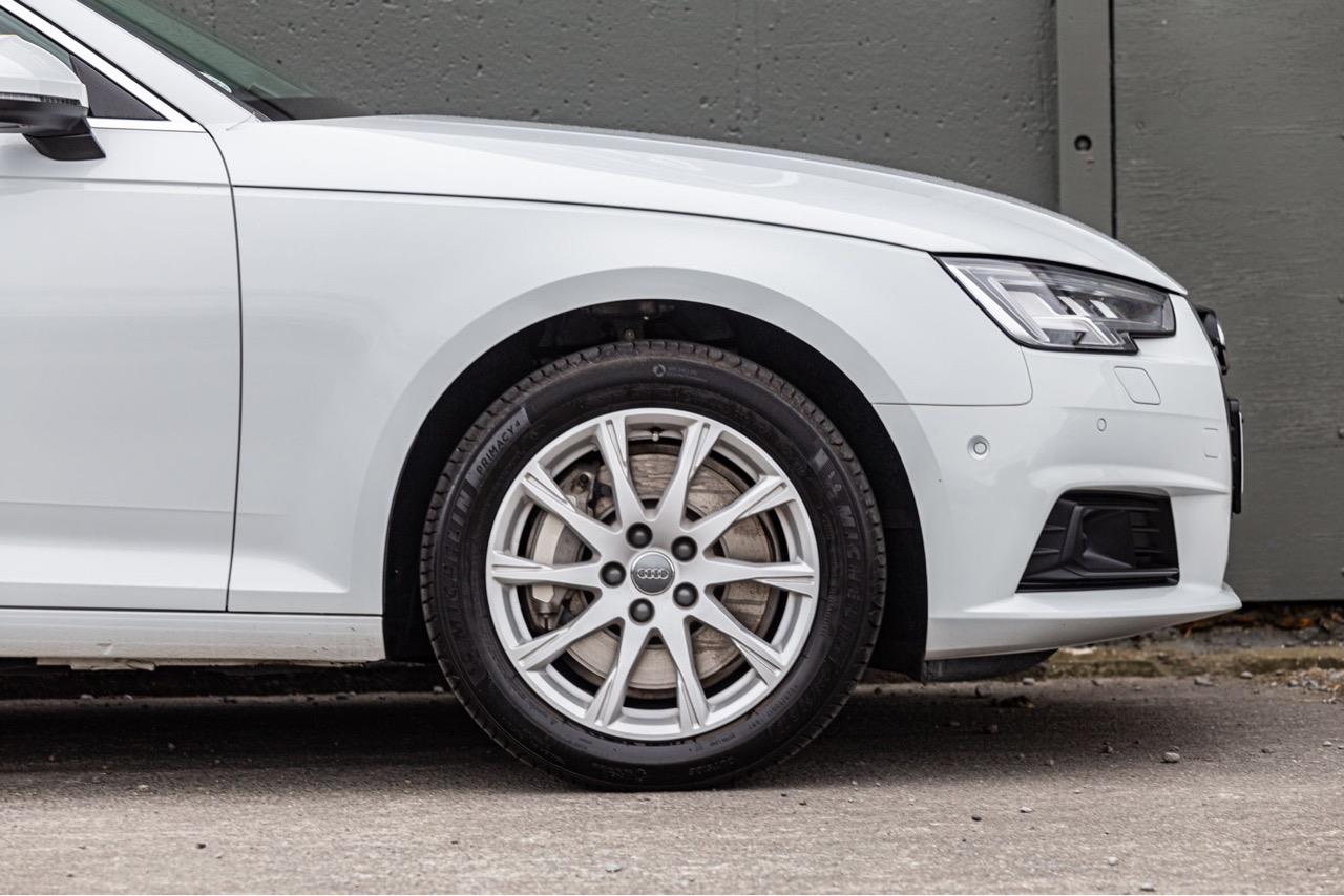 2017 Audi A4 AVANT 4WD