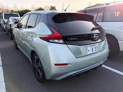 2018 Nissan Leaf - Thumbnail