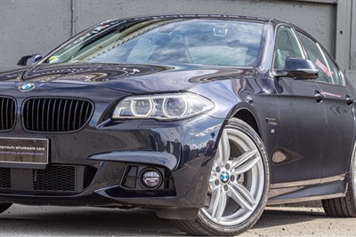 2015 BMW 528I M-SPORT - Thumbnail