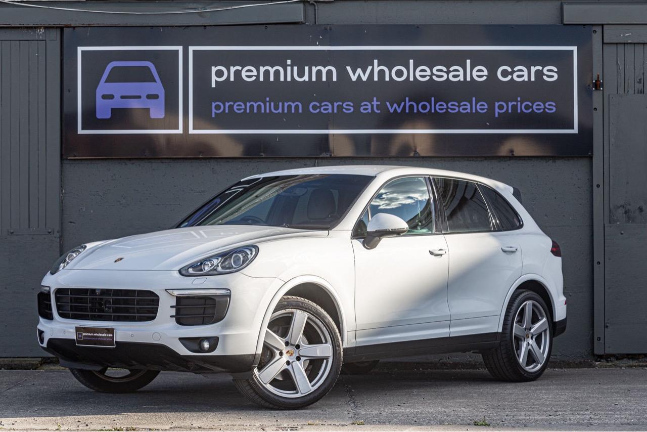 2017 Porsche CAYENNE 4WD