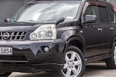 2008 Nissan X-Trail - Thumbnail