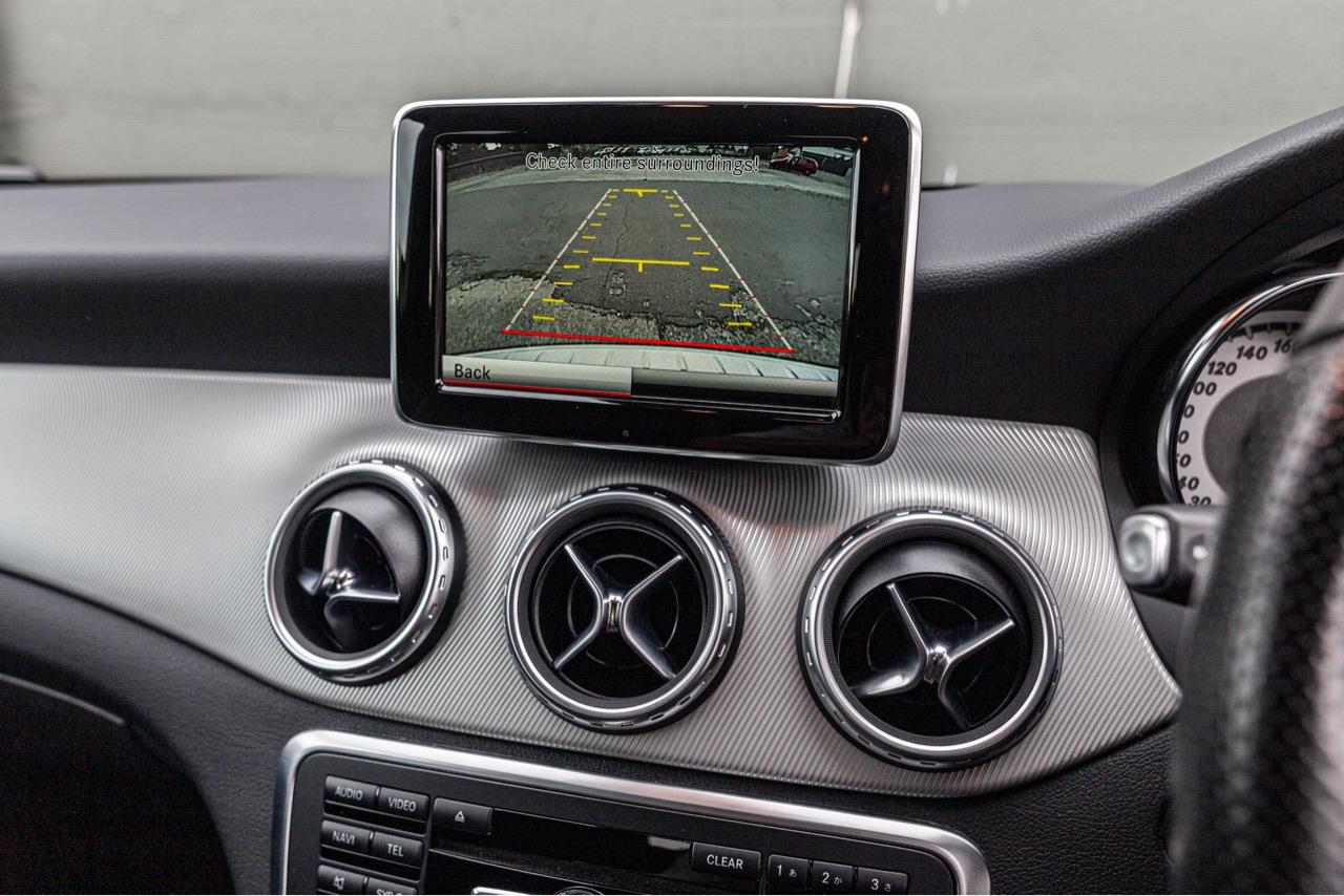 2015 Mercedes-Benz GLA250