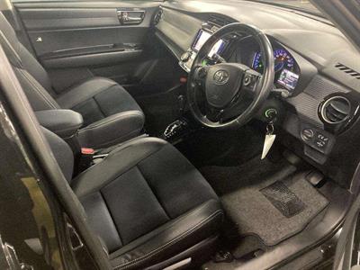 2015 Toyota Corolla - Thumbnail