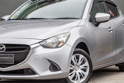 2015 Mazda Demio - Thumbnail