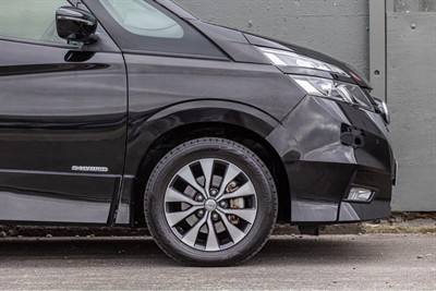 2019 Nissan SERENA - Thumbnail