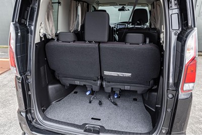 2019 Nissan SERENA - Thumbnail