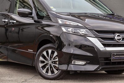 2019 Nissan SERENA - Thumbnail