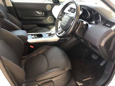 2019 Land Rover EVOQUE - Thumbnail