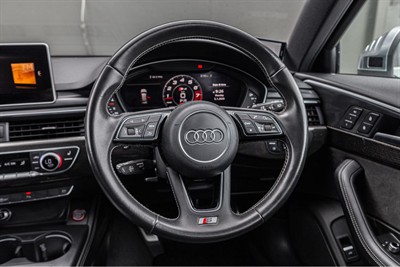 2017 Audi S4 - Thumbnail